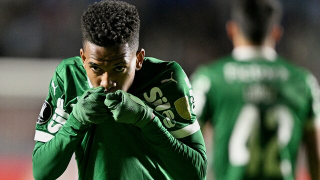 Estevao sa v najbližších týždňoch stáva hráčom Chelsea