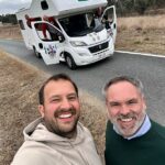 Tour Nik a Kev's Lions Tour Escapad sa tento týždeň zvrátil, keď zasiahli austrálske čaje na turistickom aute