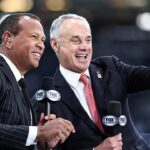 A-Rod hovorí, že Manfred 'zachránený' hangball 'patrí', počuje 'v sieni slávy