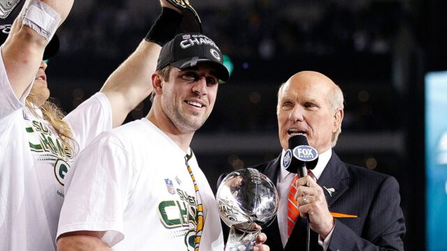 Aaron Rodgers sa vydáva na vysokú cestu k negatívnym komentárom Terryho Bradshawa

