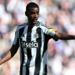 Al Hilal, ktorý sa zaujíma o Alexander Isaac z Newcastle
