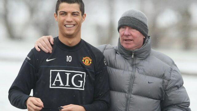 Pardew odhalil, čo mu Ferguson povedal pred Ronaldovým prvým United Exit