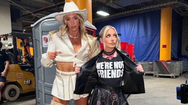 Alexa Bliss zdieľa emocionálnu aktualizáciu so svojou dcérou; Charlotte Flair reaguje

