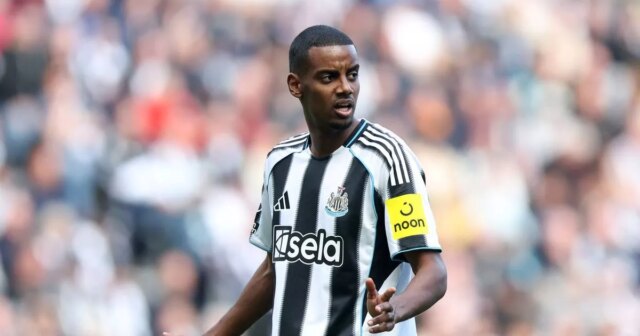 Alexander Isak frustrovaný rozhodnutím Newcastle, keď bývalý šéf opúšťa kyslú chuť

