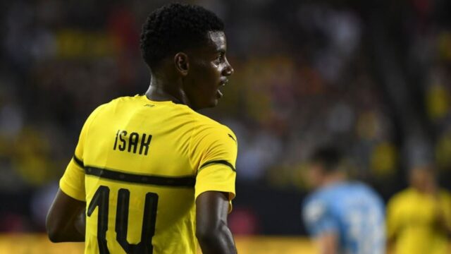 Alexander Isak opäť urobí šampiónov Liverpool Premier League

