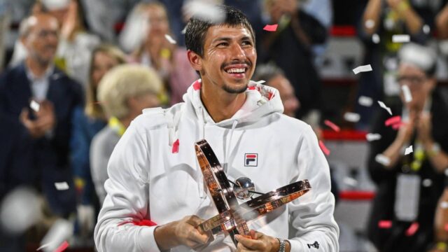 Alexej Popirin, Novak Djokovic a Lifting Girl Masters je vybraný medzi 1 000 tituly

