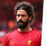 Alisson quitte le camp de Liverpool en tant que gardien de but maintenant troisième star pour quitter l'entraînement pré-saison