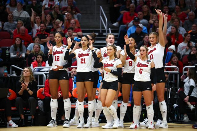 Huskervb Screen Capture Post Instagram (@huskervb/ig)