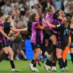 Anglicko dosiahne Euro 2025 finále po dramatickom víťazstve v predĺžených semifinále v Taliansku v Ženeve