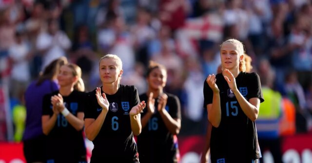 Apprenez à connaître les lionnes avant leur premier match UEFA Women's Euro 2025
