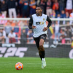 Arsenal nastavený na podpísanie „veliaceho“ 21 -ročného obrancu