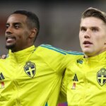 Arsenal s tvárou prenosu Viktor Gyokers Transfer na Liverpool Plot 120 miliónov GBP Alexander Isak Swoop