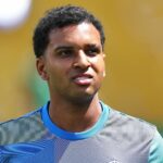 Arsenal sa pripojil k Rodrygo Race s Prem konkurentmi ako Bayern „pripravený zaplatiť cenu -vodnú cenu“ | Futbalový šport