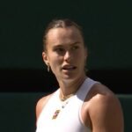 Aryna Sabalenka zastrelila do Amandy Anisimova škaredá päť slov, keď Američan oslávil svoje semifinále v záverečnej sade Wimbledonu