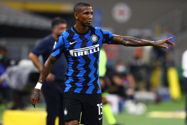 Ashley Young vysvetľuje, ako ho Conne presvedčil, aby nechal priateľa za Inter

