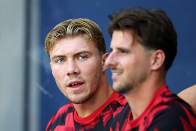 Atalanta a Lazio zvážte Summer Shoop pre Manchester United Rasmus Højlund

