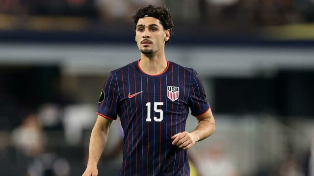 Atletico Madrid podpísal americký záložník Johnny Cardoso

