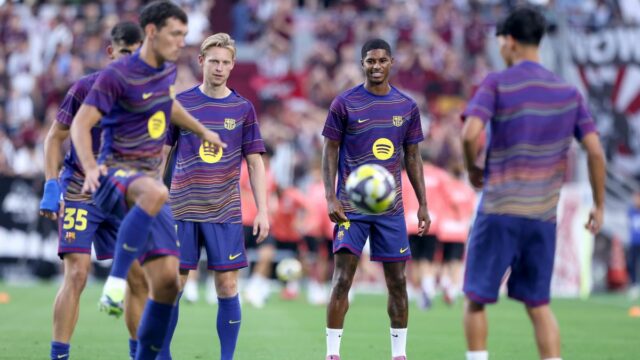 Barcelona Honor Kobe Bryant s logom značky v New Jersey


