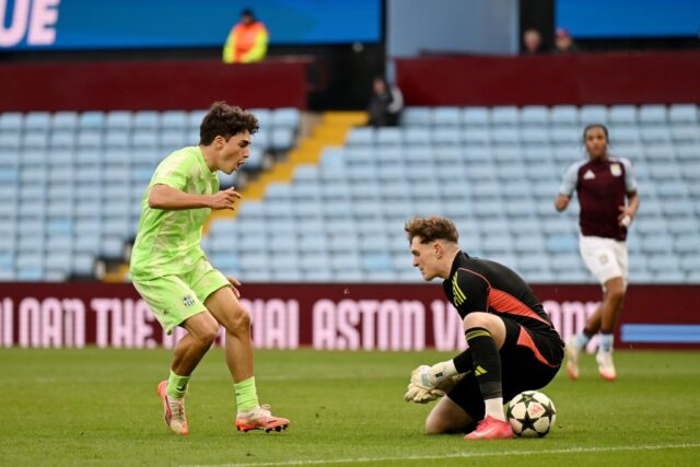 Barcelona dostáva niekoľko ponúk pre 19-ročné talenty La Masia

