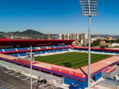 Laporta oznámil, že Barca sa plánuje vrátiť na Estadi Johan Cruyff Barcelona vylučuje možnosti Spotify Camp Nou pre prvé domáce množstvo