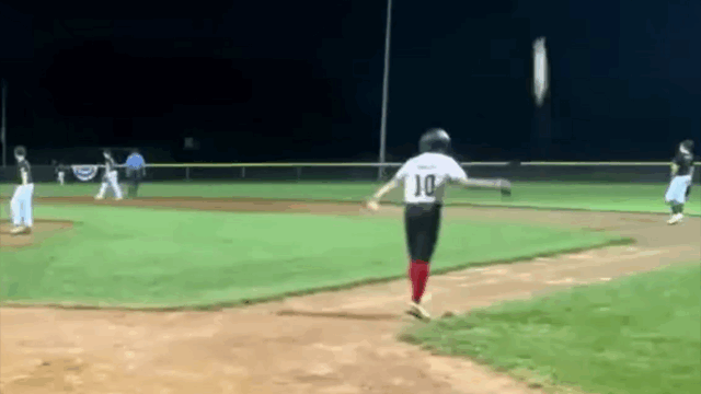 Bat hriadeľ v New Jersey Little Leaguer zatienil sudca pri vypočutí

