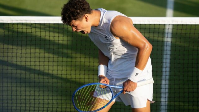 Ben Shelton porazil Alexa Bolt v priamych súpravách vo Wimbledonovom kole 1

