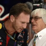 Bernie Ecclestone (vpravo) označil Christian Horner (vľavo) pre úlohu textového škandálu