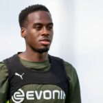 Borussia Dortmund oznamuje odchod Jamie Gittens pre Chelsea