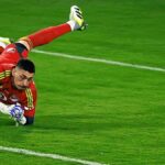Bournemouth podpisuje brankára Petrovic od Chelsea v päťročnej dohode