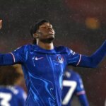 Breaking: Noni Mădueke potvrdzuje prenos Arsenalu, zatiaľ čo Chelsea poslala správu v emocionálnom vyhlásení