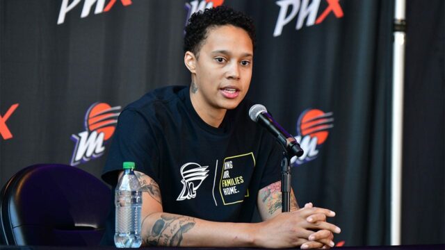 Brittney Griner odhaľuje znepokojujúce podrobnosti o ruskom kolegovi z väzenia


