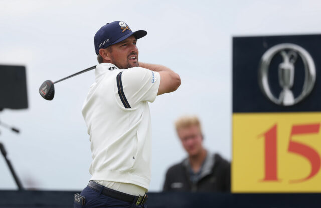 Bryson DeChambeau stojí s „pravidelným golfom tímu“ spolu s Rory McIlroy, Scottie Scheffler a ďalšími


