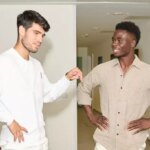 Bukayo Saka pošle Carlosovi Alcarazovi vynikajúcu správu, zatiaľ čo hviezdy Arsenalu pozorované vo Wimbledone