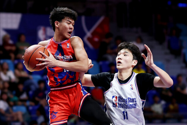 Je možné, že národná univerzita v Nazareth School (Monges) nezhromaždila otvorené hviezdy NBA, ale býky prešli plotmi pri východe.