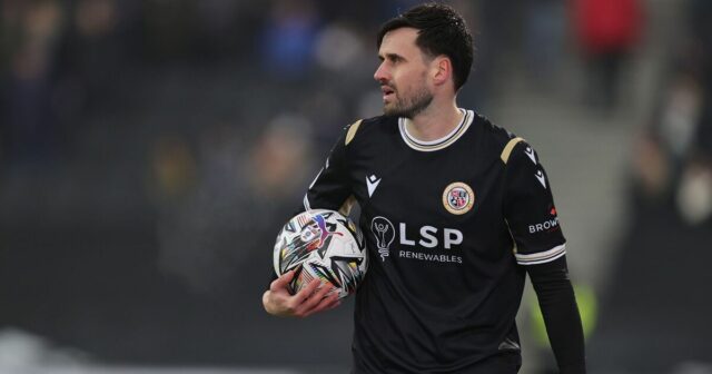 Bývalá hviezda Arsenal Karl Jenkinson je hospitalizovaná s hrôzou zranením a vyhlásením o problémoch | Futbalový šport

