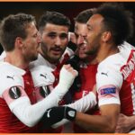 Aaron Ramsey oslavuje cieľ pre Arsenal proti Evertonu