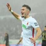 Bývalý útočník Brighton Andi Zeqiri ponúkol Paríž FC