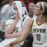 Hviezda WNBA Caitlin Clark bola videná po ďalšom úraze zranenia, aby sa slzy držali