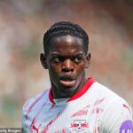 Liverpool sa uvádza, že má záujem o 22 -ročný RB Leipzig, Castello Lukeba Castello Lukeba