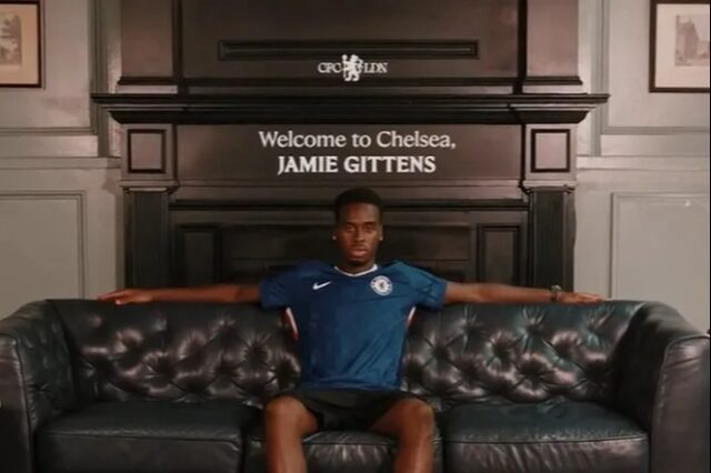 Gittens je teraz oficiálne hráčom Chelsea