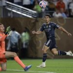 Chelsea, ktorá je ochotná zaplatiť za Real Madrid vpred 40 miliónov eur