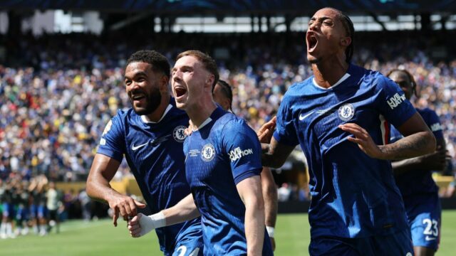 Chelsea sú hrnčeky sú Chelsea, keď dlane vyrábajú Ballon D 'alebo oznámenie pod 60 miliónov libier

