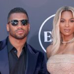 Ciara a deti podporujú Russell Wilson v debute výcvikového tábora Giants