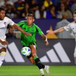 Ciele Myrto Uzuni, Owen Wolff nosí Austin FC nešťastný La Galaxy