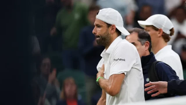 What happened to Grigor Dimitrov? Bulgarian retires vs. Jannik Sinner while up two sets in Wimbledon fourth round image