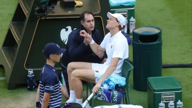 What happened to Jannik Sinner's elbow? Explaining why World No. 1 tennis star has wrap on arm image