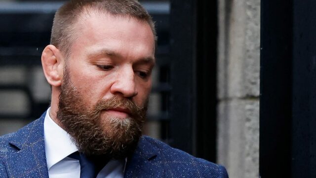Conor McGregor -Sex Attack uzatvára - zvrat

