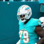 Delphins Player v stabilnom stave potom, čo odletel z tábora do nemocnice