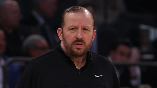 Derrick Rose: Tom Thibodeau nemôže byť blázon odísť s výkupom Knicks 30 miliónov dolárov


