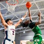 Dni po víťazstve svetového pohára Fiba U19, 5 -hviezdičkový atlét Caleb Holt navštívil Alabama Nate Oats, Bruce Pearl's Auburn